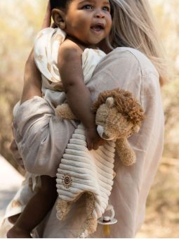 Doudou lion attache tétine | Safari Friends